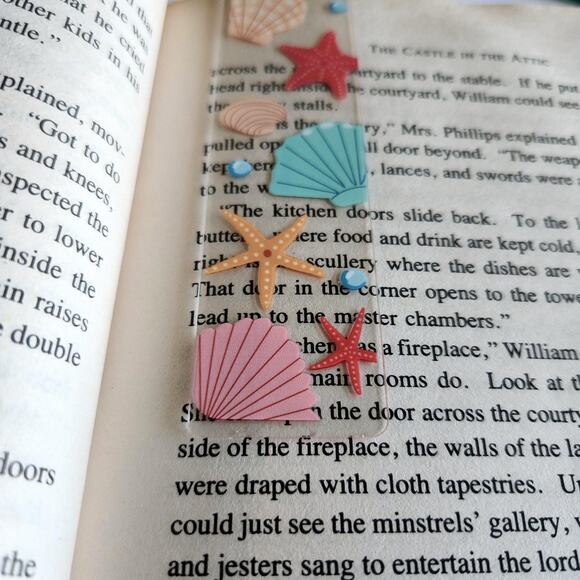 Nautical Sea Shell Print Bookmark Clear Acrylic Starfish Bookish Gift For Her - Picture 3 of 8